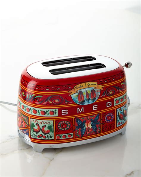 d&g toaster